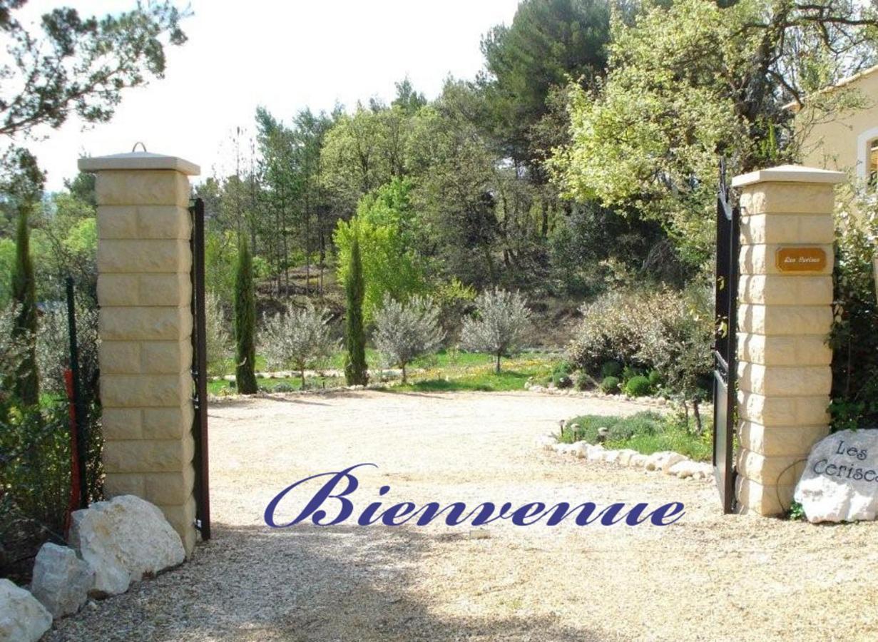 Bed and Breakfast Les Cerises Saint-Saturnin-lès-Apt Exterior foto