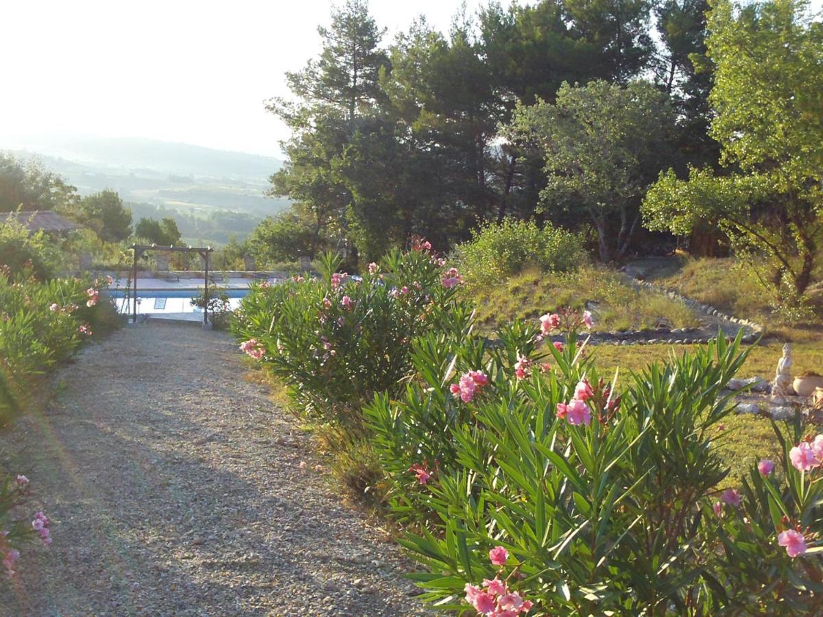 Bed and Breakfast Les Cerises Saint-Saturnin-lès-Apt Exterior foto
