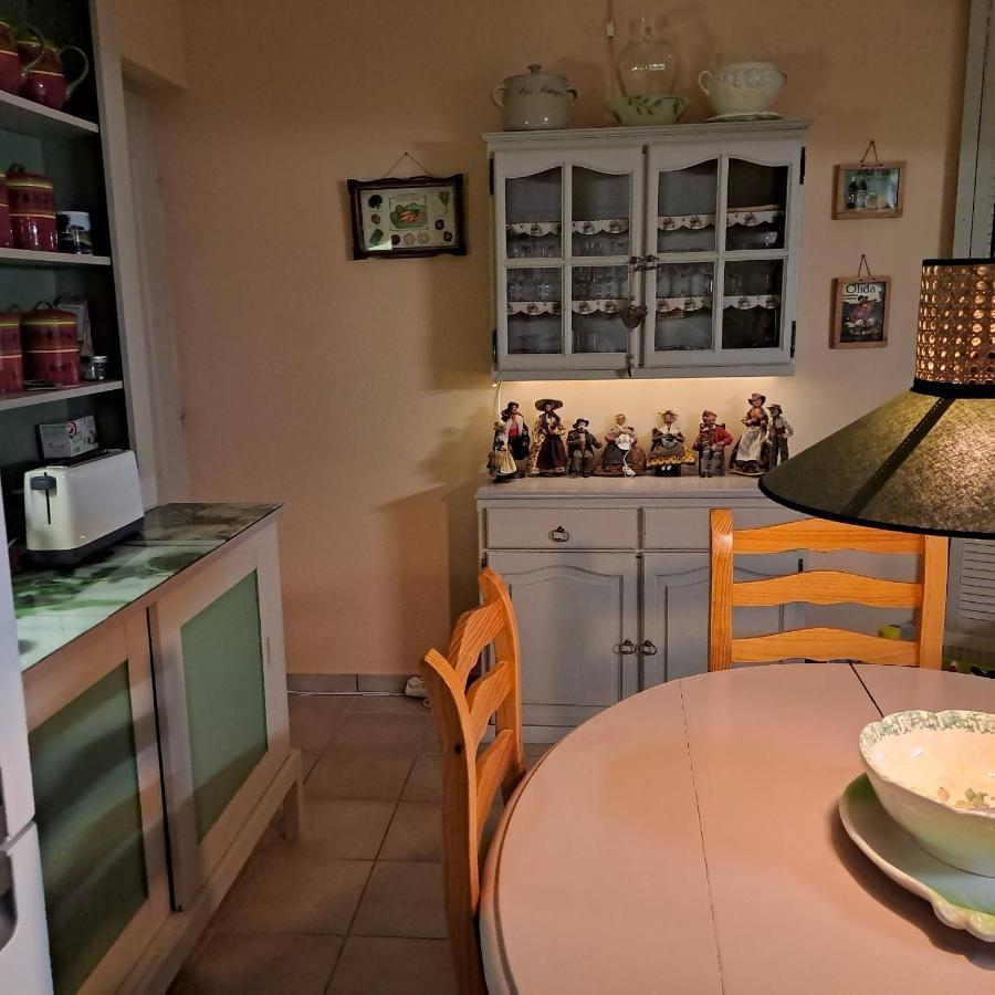 Bed and Breakfast Les Cerises Saint-Saturnin-lès-Apt Exterior foto