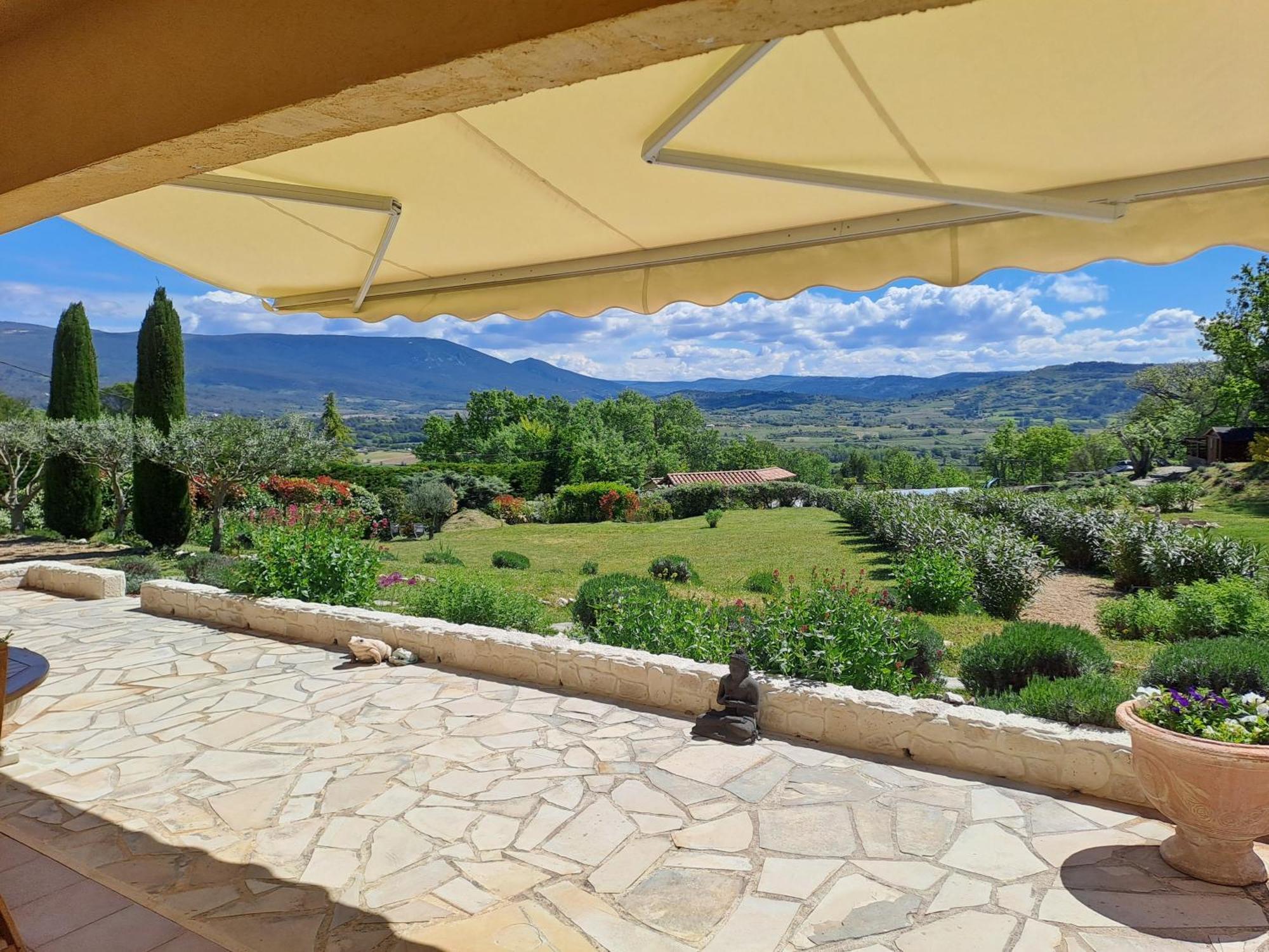 Bed and Breakfast Les Cerises Saint-Saturnin-lès-Apt Exterior foto